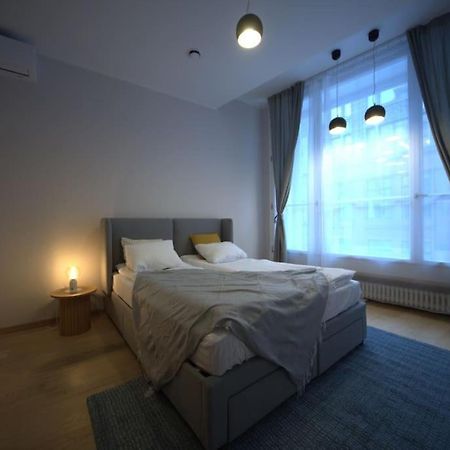 3 Bedroom Apartment In The Old/T Riga Exterior photo